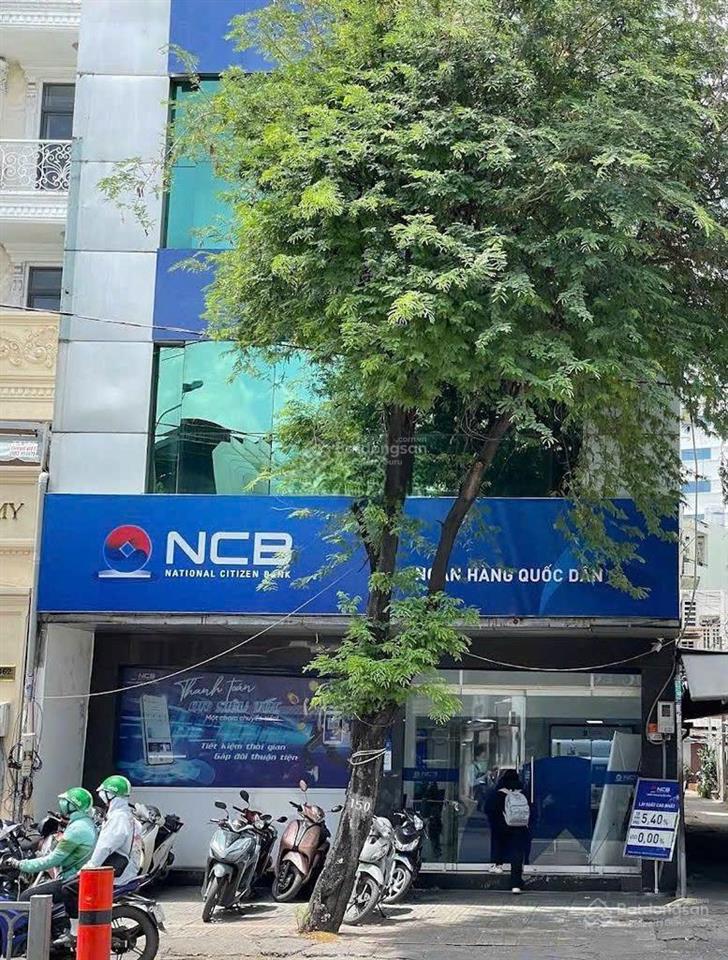 Cho thuê tòa nhà văn phòng 8mx17m tân bình giá rẻ