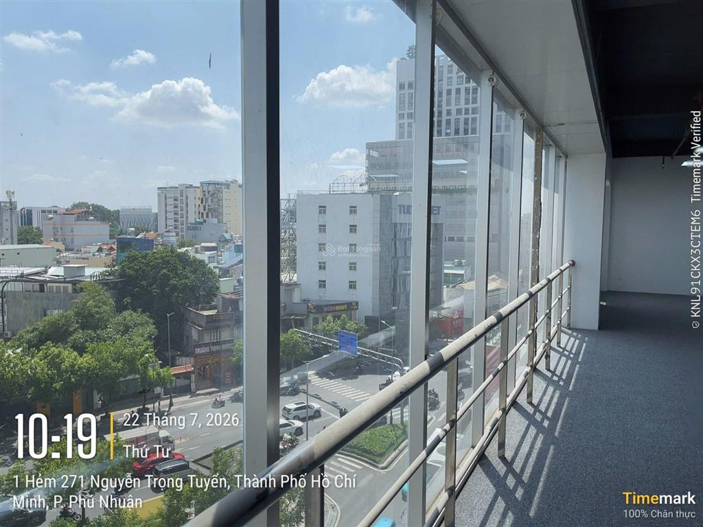 Cho thuê văn phòng 90m2 nguyễn trọng tuyển góc 2 mặt tiền giá chỉ 25 triệu