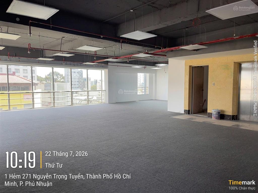 Cho thuê văn phòng 90m2 nguyễn trọng tuyển góc 2 mặt tiền giá chỉ 25 triệu