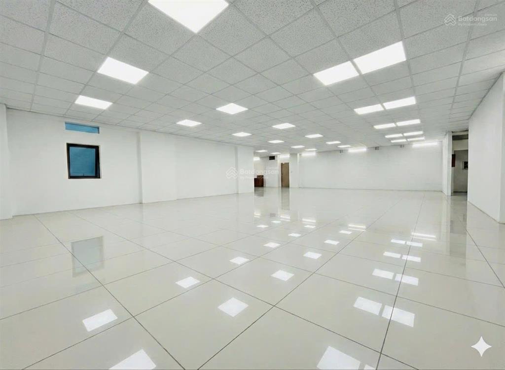 Cho thuê văn phòng 110m2 cộng hòa giá chỉ từ 15 triệu