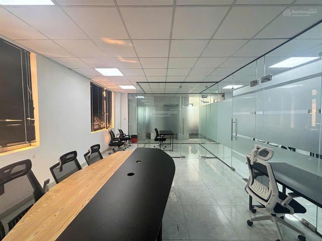 Cho thuê văn phòng 55m2 full nội thất hồ văn huê giá chỉ từ 11 triệu