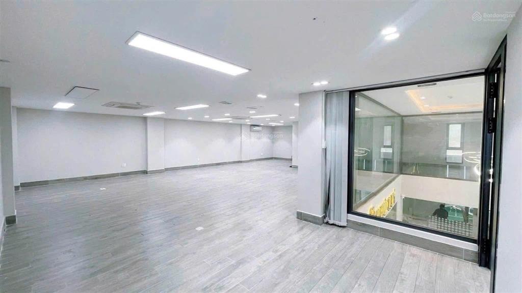 Cho thuê văn phòng 120m2 nguyễn trãi giá ưu đãi