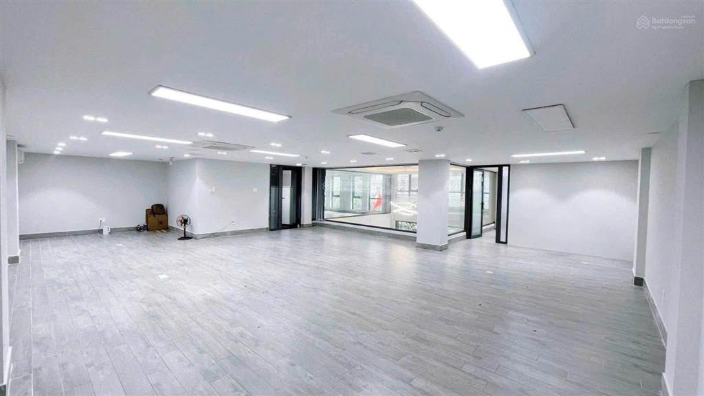 Cho thuê văn phòng 120m2 nguyễn trãi giá ưu đãi
