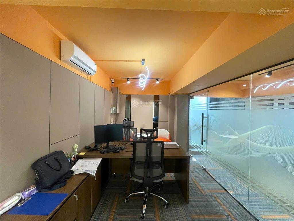 Cho thuê văn phòng 70m2 full nội thất cửu long giá chỉ từ 13 triệu