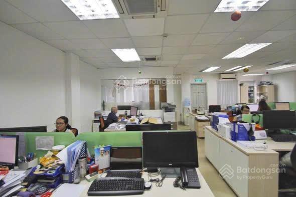 Cho thuê sàn văn phòng 110m2 k300 lê trung nghĩa tân bình  giá 17tr có nội thất
