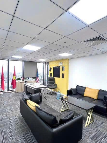 Cho thuê sàn văn phòng phan đăng lưu p5 phú nhuận  63m2 giá 13tr sẵn nội thất