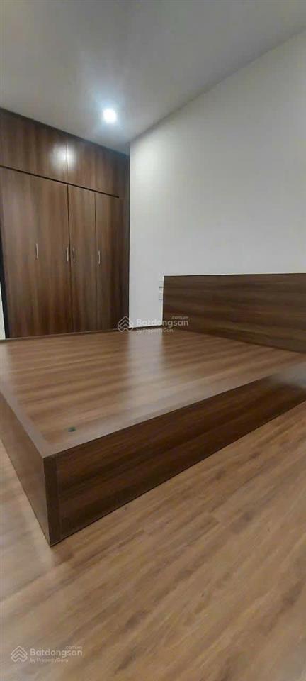 Chính chủ cần cho thuê căn hộ 98m2 căn góc đồ cơ bản cdt tòa river giá 7,5 triệu  0961 868 ***
