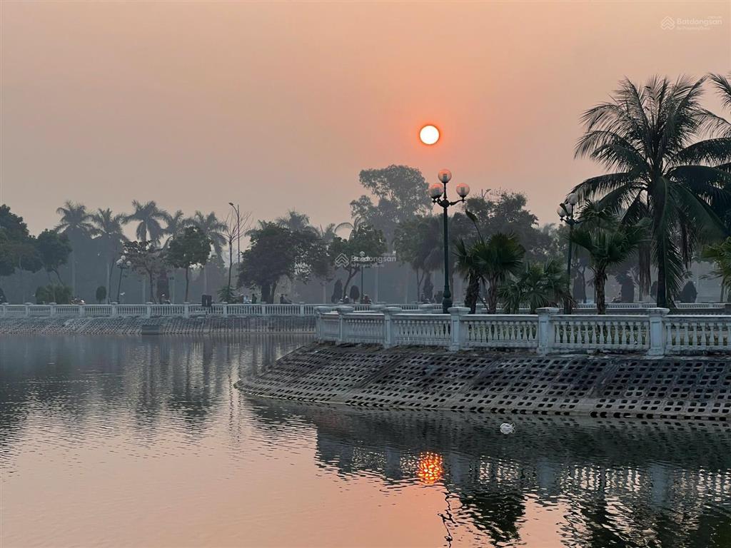 Chính chủ cần cho thuê mặt phố thạch bàn 4 tầng ô tô đỗ của xe máy đỗ thoải mái full đồ