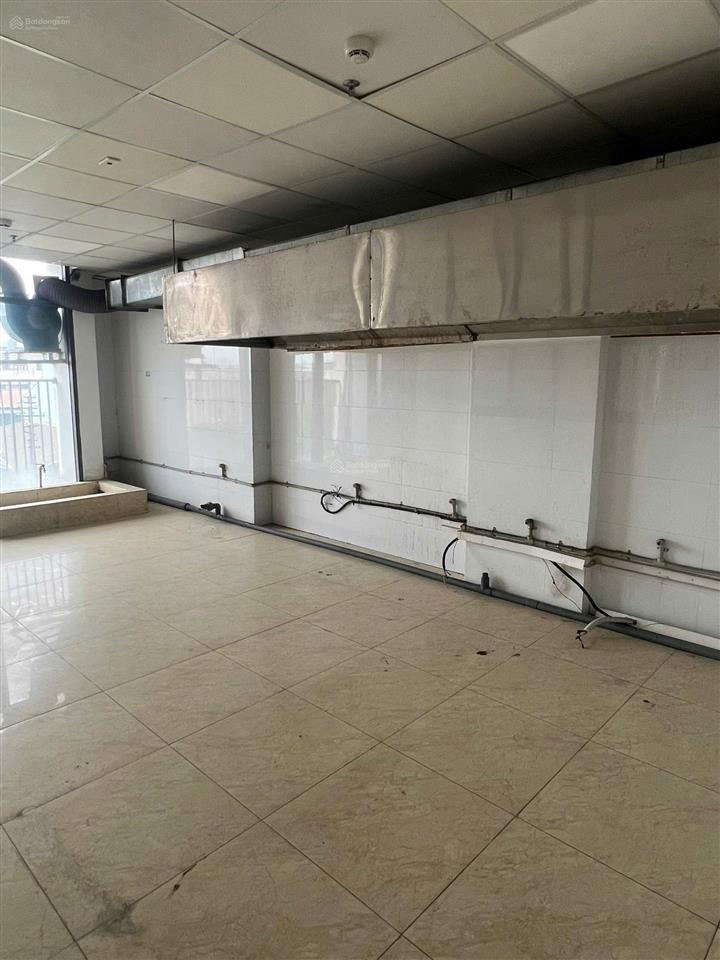 Chính chủ cần cho thuê 800m2 sàn thương mại tsg lotus sài đồng long biên