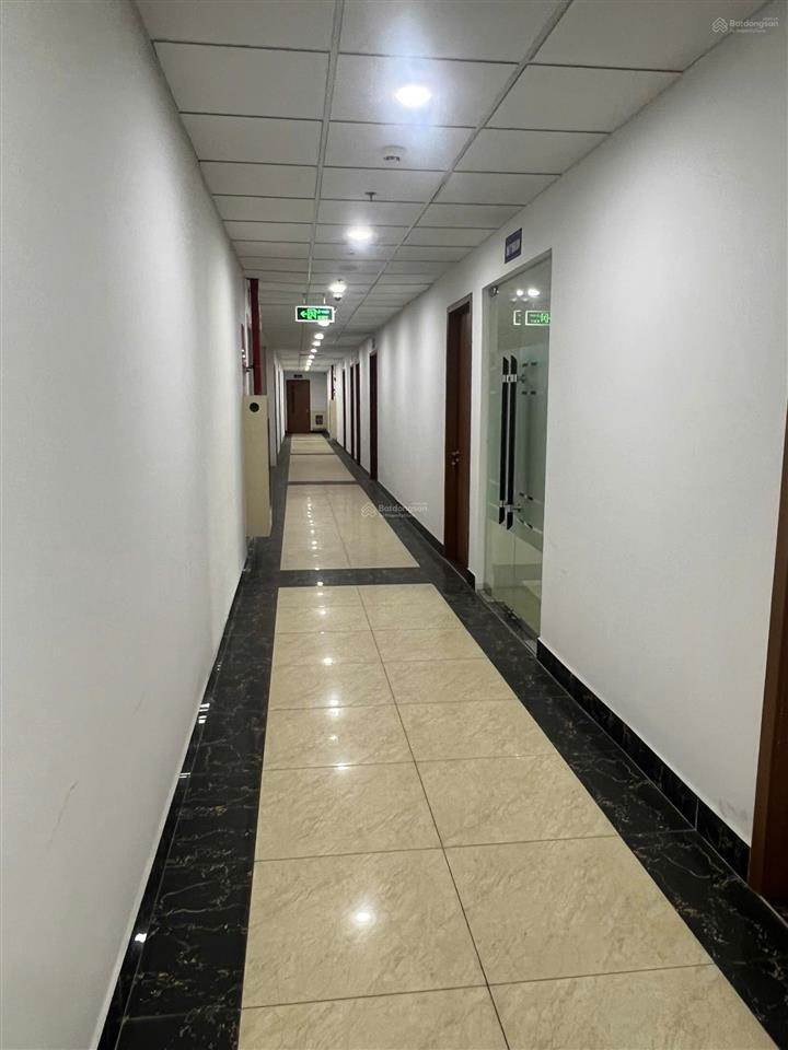 Chính chủ cần cho thuê 800m2 sàn thương mại tsg lotus sài đồng long biên