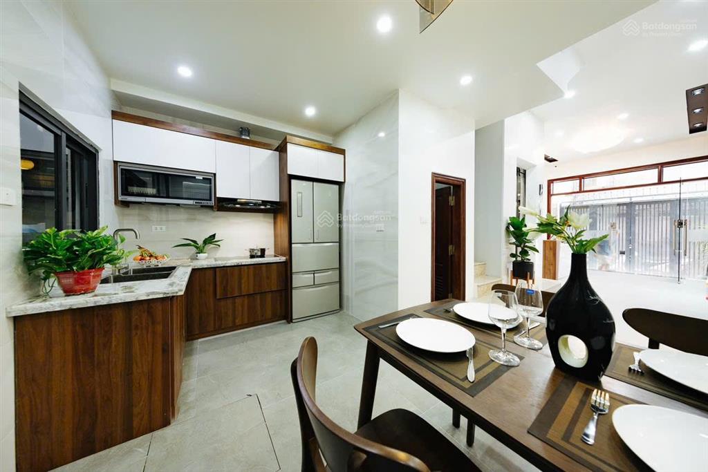 Hiếm! cho thuê gấp chcc mn phố kim mã thượng, liễu giai. 30m2, tầng 3, thang máy. full nội thất
