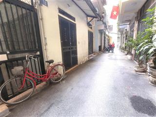 Cực ngon! bán đất đường quang tiến, tây mỗ. dt 35m2. mt 5m. ba bước ra đường ô tô tránh. nhỉnh 5 tỷ