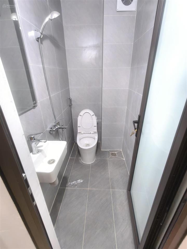 Hiếm! cho thuê nhà phố văn cao, liễu giai. 90m ra đường ô tô tránh. 50m2*4t, 4pn, đồ cơ bản