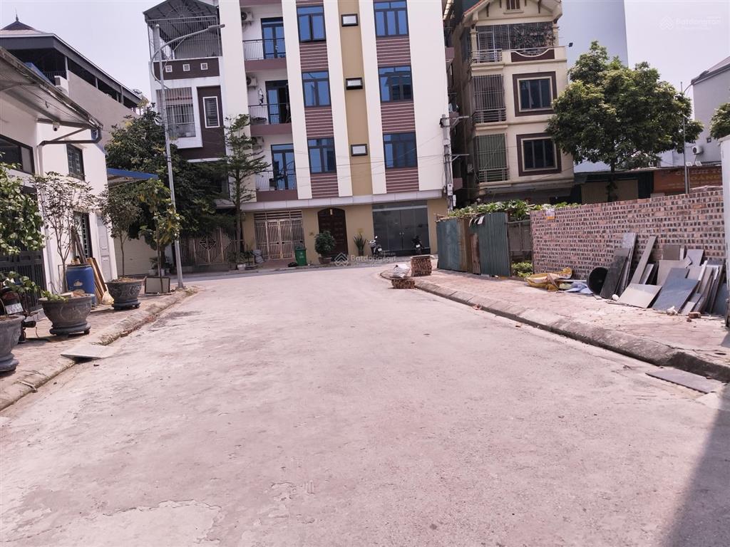 Hiếm! bán gấp đất dịch vụ nam yên lũng, an khánh. đường hè 10m. ở, kd, vp đỉnh. dt 45m2. mt 4,1m