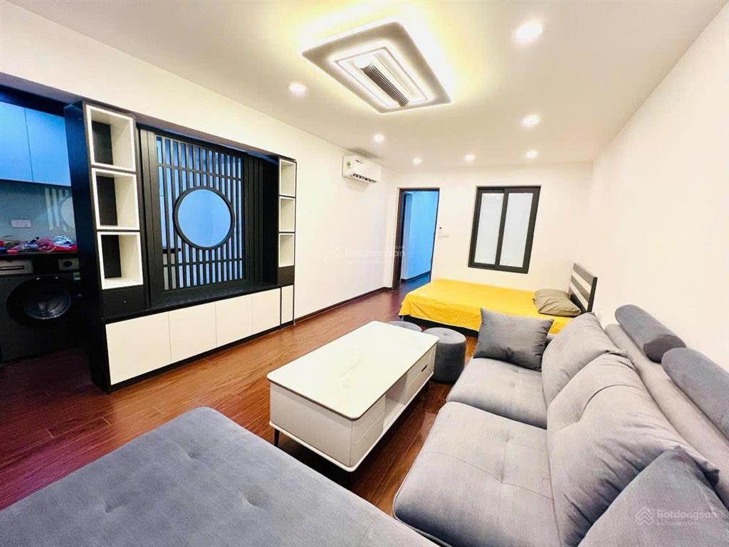 Cực hiếm! căn hộ tt đào tấn, linh lang. 85m2, 3pn, 2wc. full nội thất xịn sò. ba bước ra đường ô tô