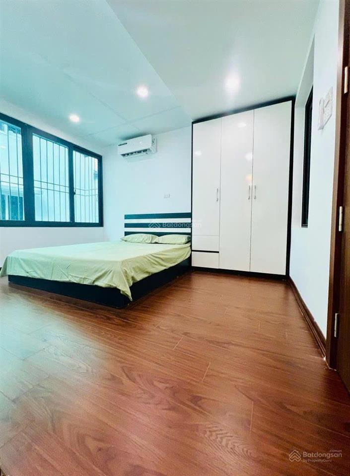 Cực hiếm! căn hộ tt đào tấn, linh lang. 85m2, 3pn, 2wc. full nội thất xịn sò. ba bước ra đường ô tô