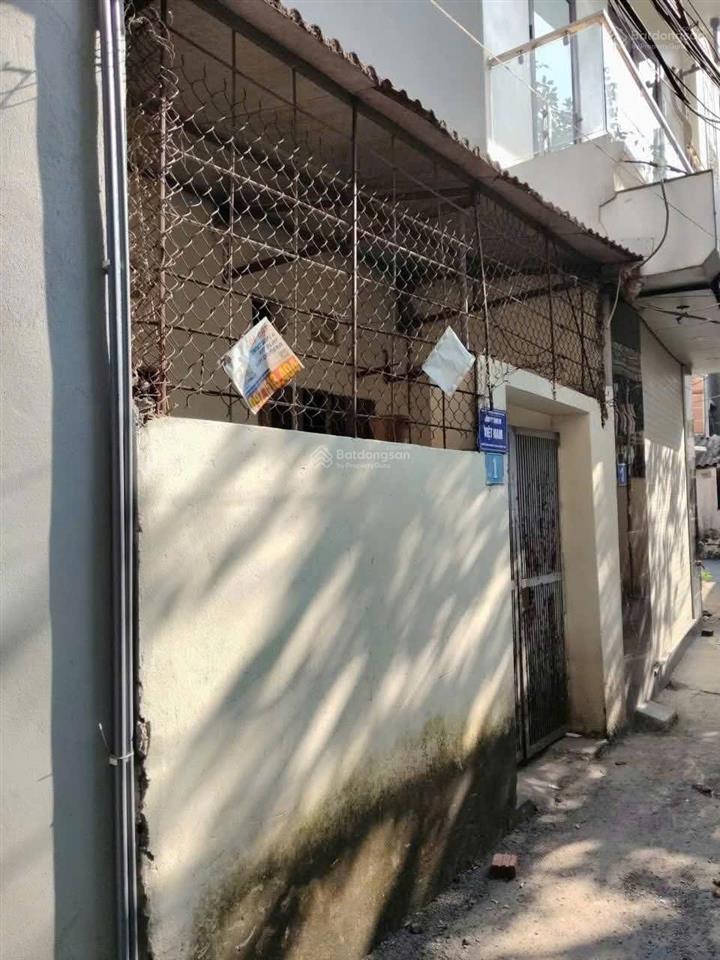 Cực hiếm! bán đất đường hoàng quốc việtphùng chí kiên. dt 45m2. mt 4m. 50m ra ô tô. chỉ hơn 6 tỷ