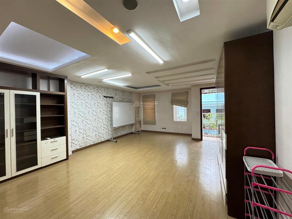 Cực hiếm!bán nhà phố phạm thận duật, mai dịch. 60m2*4tầng. mt 6,6m. vf3 đỗ cửa. ở, online , kd