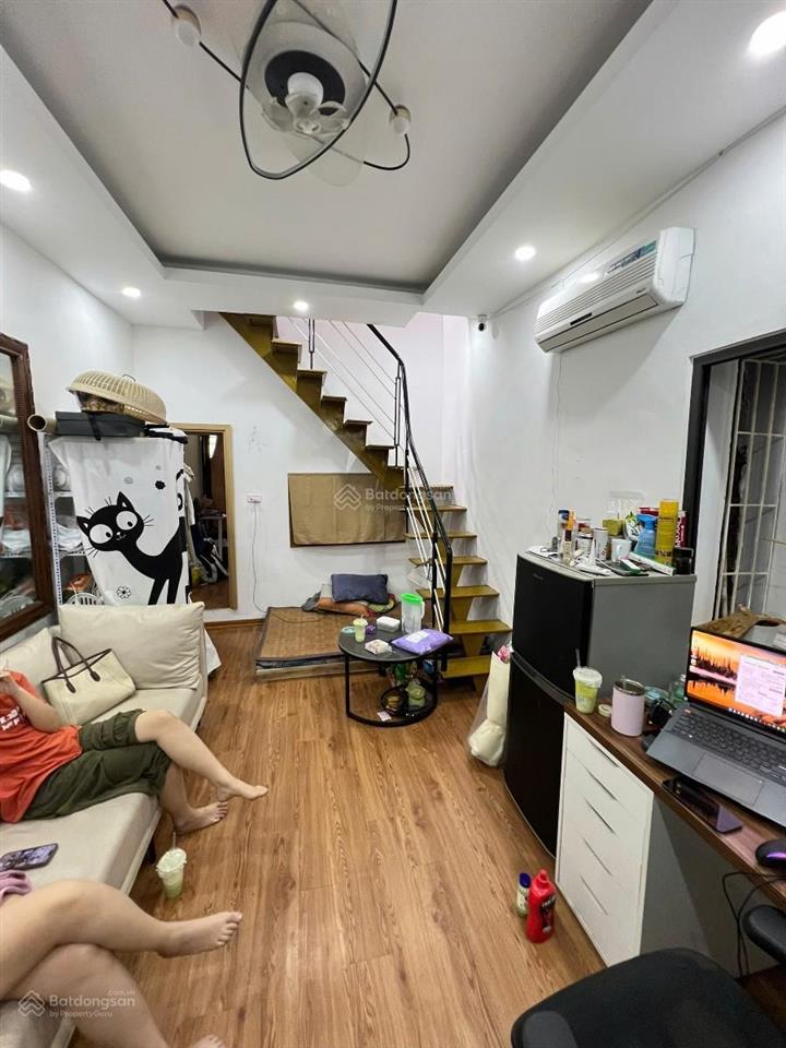 Hiếm! ngon! cho thuê chcc bộ tư lệnh lăng. ngõ 35 kim mã thượng. 50m2, 2pn, 1pk. full nội thất