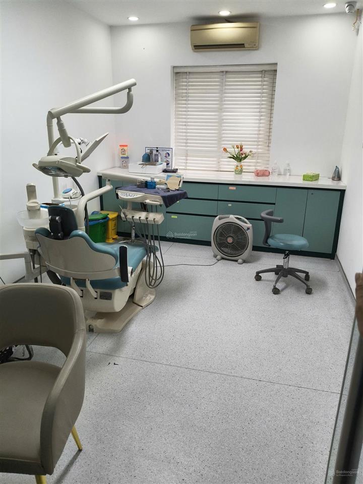 Hiếm! cho thuê nhà mặt phố vạn phúc, vạn bảo. đường hè 10m. 85m2 x 3 tầng. thang máy. kd đỉnh