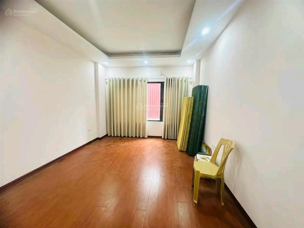 Hiếm! cho thuê nhà phố linh lang, đội cấn. ngõ 3m. 20m ra đường ô tô. 40m2 x 3,5t. 3pn. full đồ