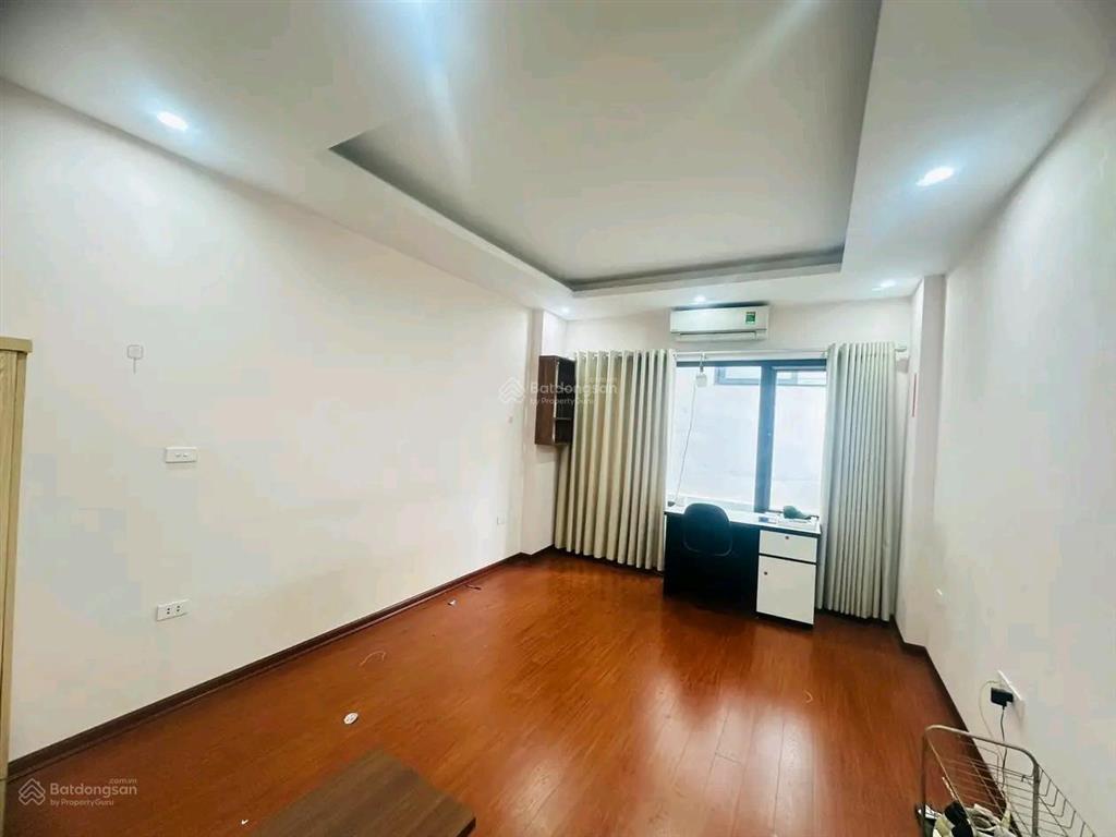 Hiếm! cho thuê nhà phố linh lang, đội cấn. ngõ 3m. 20m ra đường ô tô. 40m2 x 3,5t. 3pn. full đồ