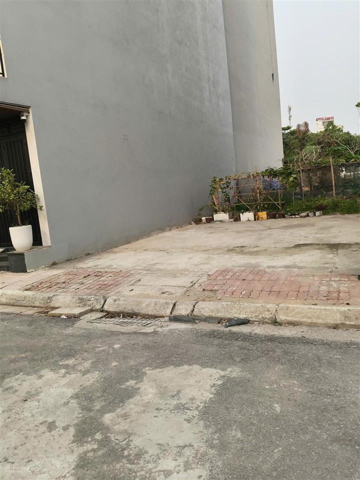 Hiếm! đất vân lũng, yên lũng. vf3 đỗ cửa. 20m ra ô tô tránh. 79m2. mt 4m. xây ở, cty, căn hộ đỉnh