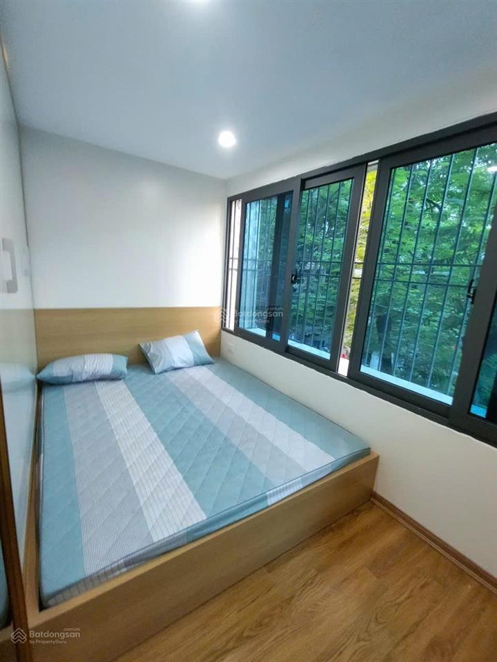 Chính chủ cho thuê chtt thành công, láng hạ, 65m2. 2pn, 2wc. full nội thất xịn sò. 2 thoáng