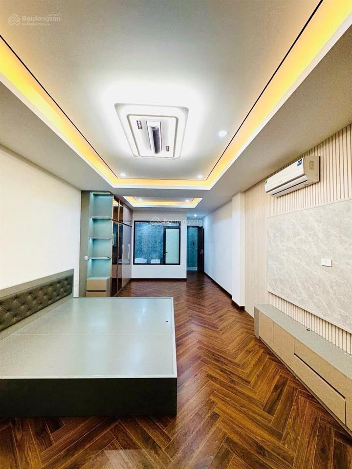 Hiếm! cho thuê gấp nhà phố kim mã, đào tấn. 80m2*5t, thang máy. 6pn. gara ô tô, ngõ thông. ở, cty