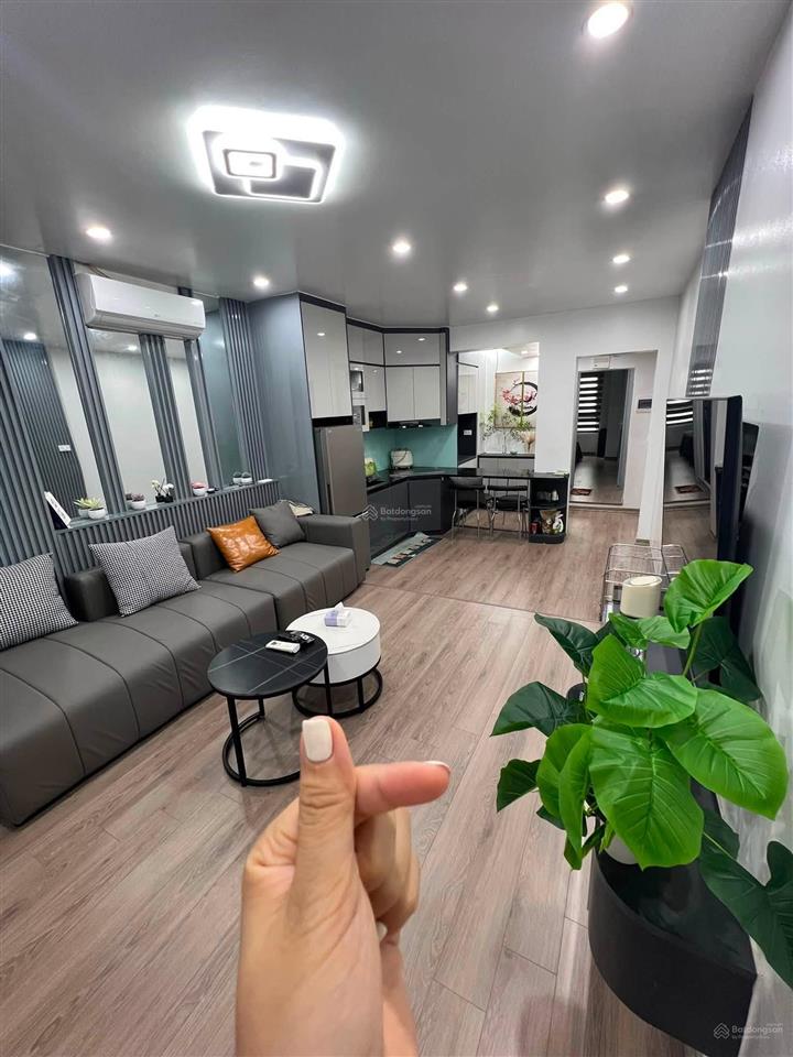 Cực đẹp! cho thuê gấp chtt tầng 3 khu 7,2 ha vĩnh phúc. full nội thất. dt 85m2, 2pn 1wc. 2 thoáng