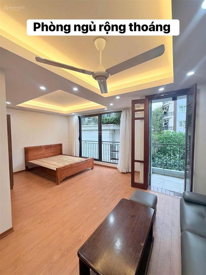 Hiếm! cho thuê ccmn phố đào tấn, linh lang, ba đình. tầng 4, thang máy, 55m2, 1pn, 1pk