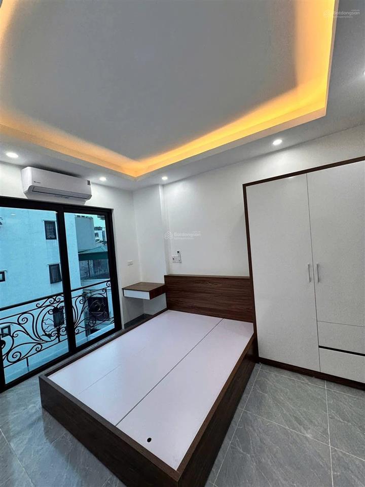Hàng hiếm sót lại! chdv kim mã. dòng tiền 55tr/th. 50m2*7tầng. 11pnkk. thang máy. hệ thống pccc đủ
