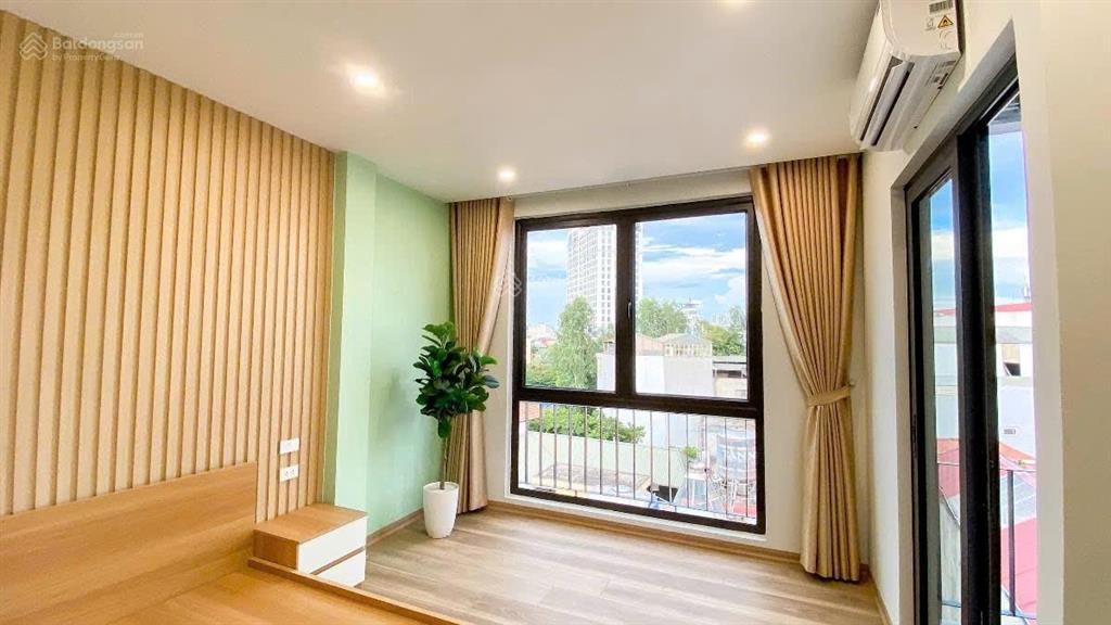 Cực hiếm! nhà phố đội cấn, vạn bảo. 45m2*7t, tháng máy. 6pnkk. ba bước ra phố. ở, cho thuê đỉnh