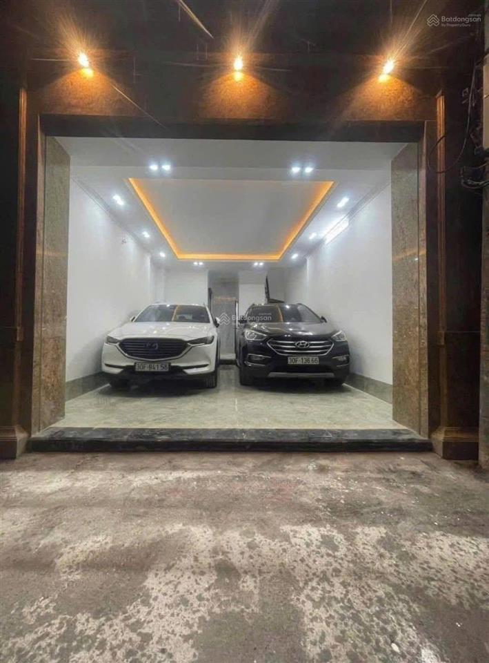 Cực đẹp! nhà phố nguyễn khánh toàn. 50m2*7 tầng. thang máy. gara ô tô. full đồ. chỉ 24tr/th