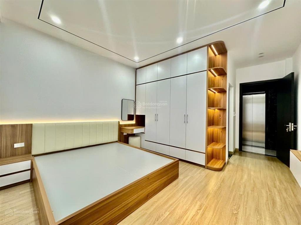 Cực hiếm! bán nhà đường quang tiến, tây mỗ. 35m2 * 5 tầng. 3pn. xây mới. ba bước ra ô tô. nhỉnh 5tỷ