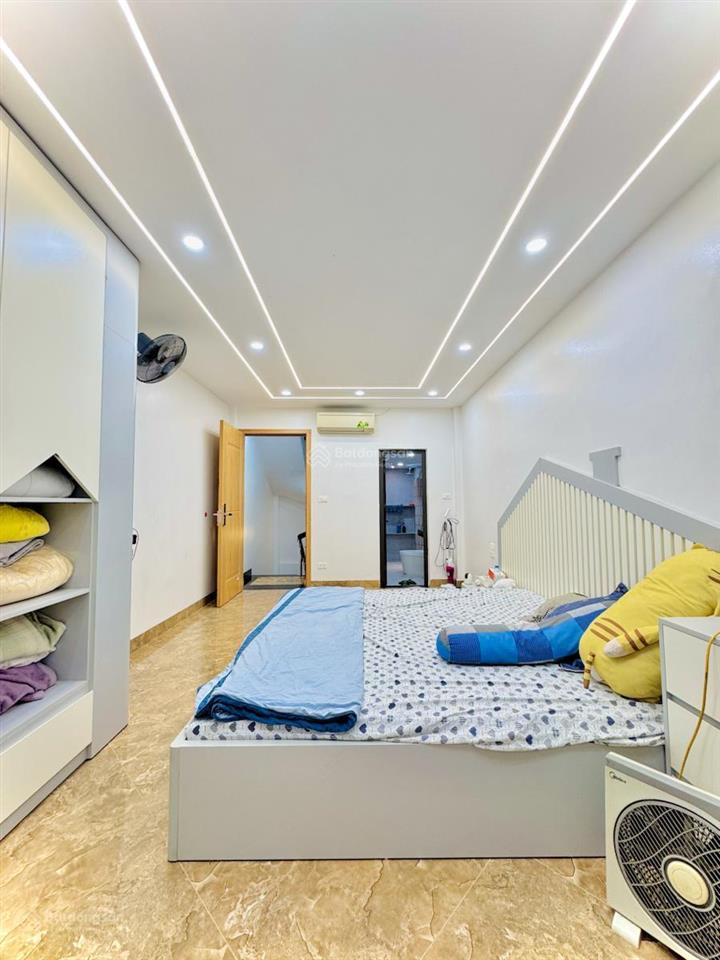 Hiếm! biệt thự mini đường an thượng, ngự câu. 20m ra mặt đường. 69m2*4t mt 10m. 5pn. ở, kd online