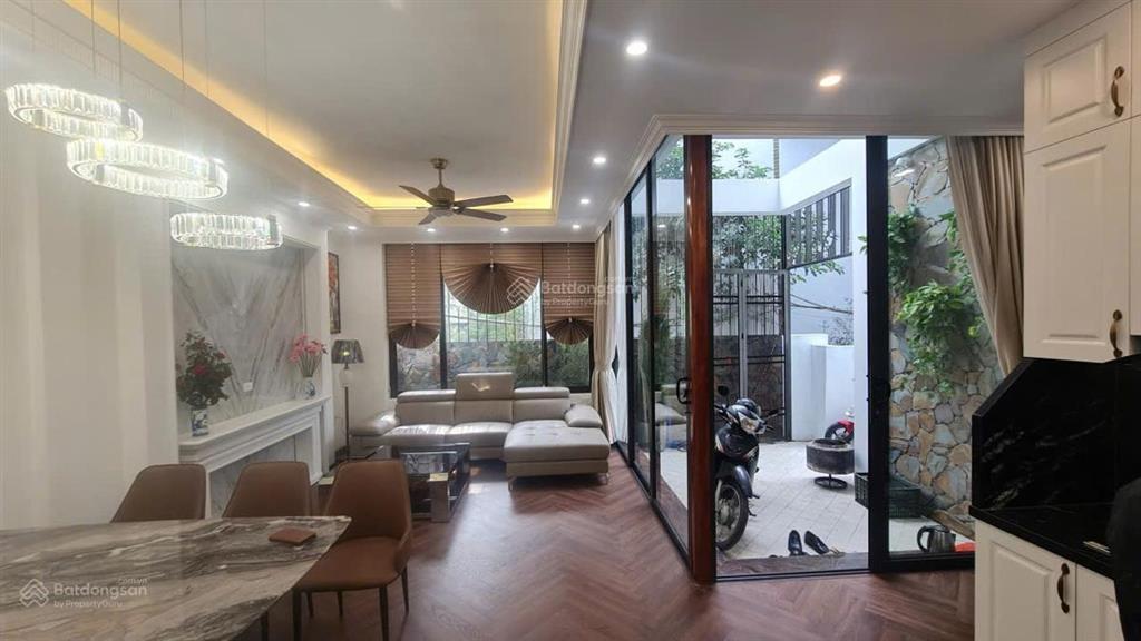 Hiếm! biệt thự mini đường an thượng, ngự câu. 20m ra mặt đường. 69m2*4t mt 10m. 5pn. ở, kd online