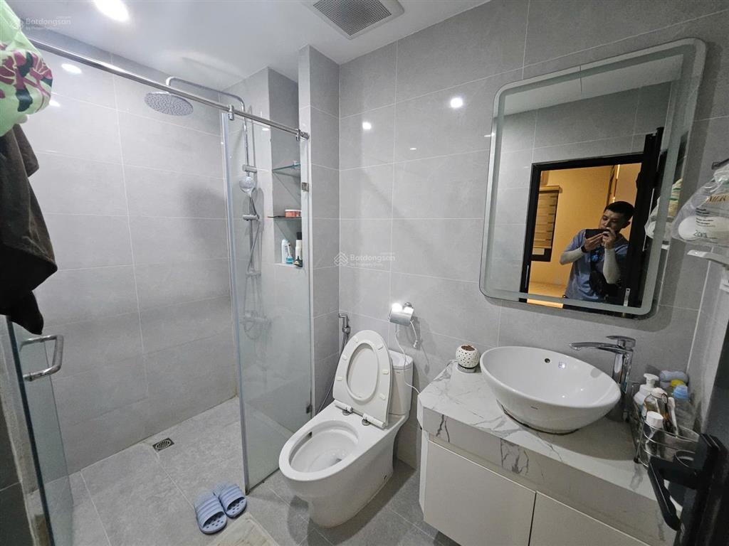 Cực hiếm! bán chcc đội nhân, vĩnh phúc. tầng trung. dt 60m2, 2pn, 1 wc. thang máy. chỉ hơn 4 tỷ