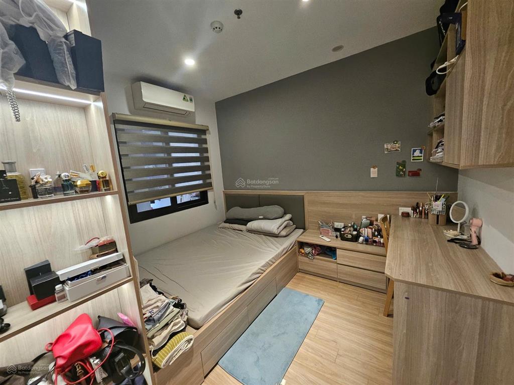 Cực hiếm! bán chcc đội nhân, vĩnh phúc. tầng trung. dt 60m2, 2pn, 1 wc. thang máy. chỉ hơn 4 tỷ