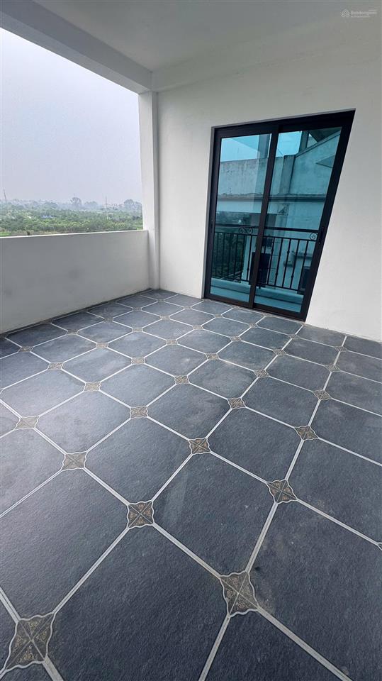 Quá đẹp! xây mới! chỉ 4tr. ô tô vào nhà. cho thuê nhà đường tân phú. dt 50m2*4t. mt 6m. lô góc