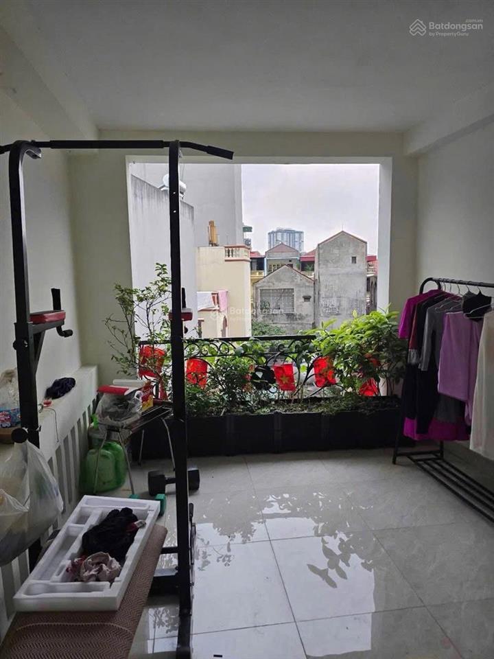 Cực ngon! bán gấp nhà phố hoa bằng, nguyễn khang. dt 50m2*3.5 tầng. mt 4.5m. ngõ 3m. 2 thoáng