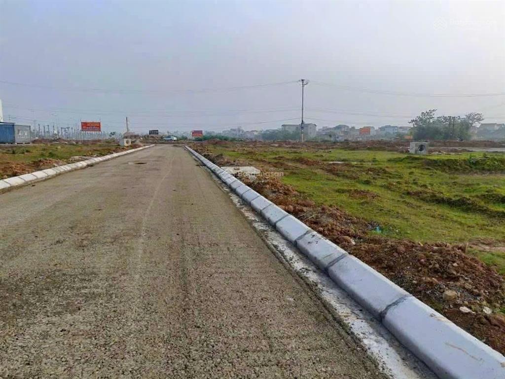 Bán gấp đất dịch vụ an thượng, an khánh. đường hè 8m. 75m2. mt 5.5m. ở, vp, cty. kd đỉnh. chỉ 8 tỷ