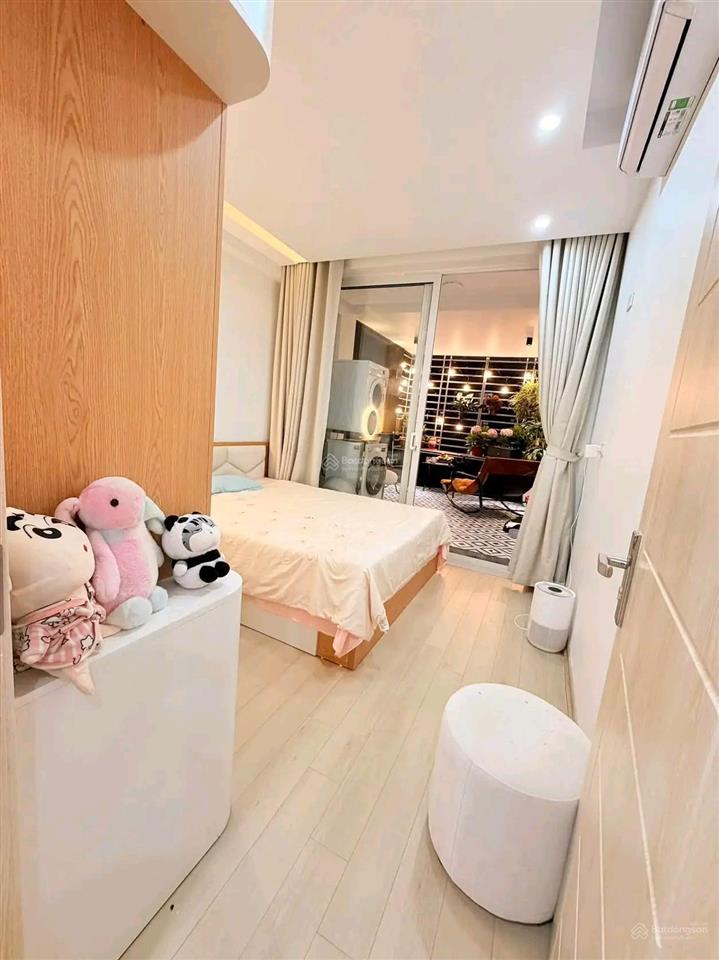 Cho thuê nhà đường nguyễn chí thanh, pháo đài láng. 38m2*5t, 3pn, đồ cơ bản. ở, kd online đỉnh