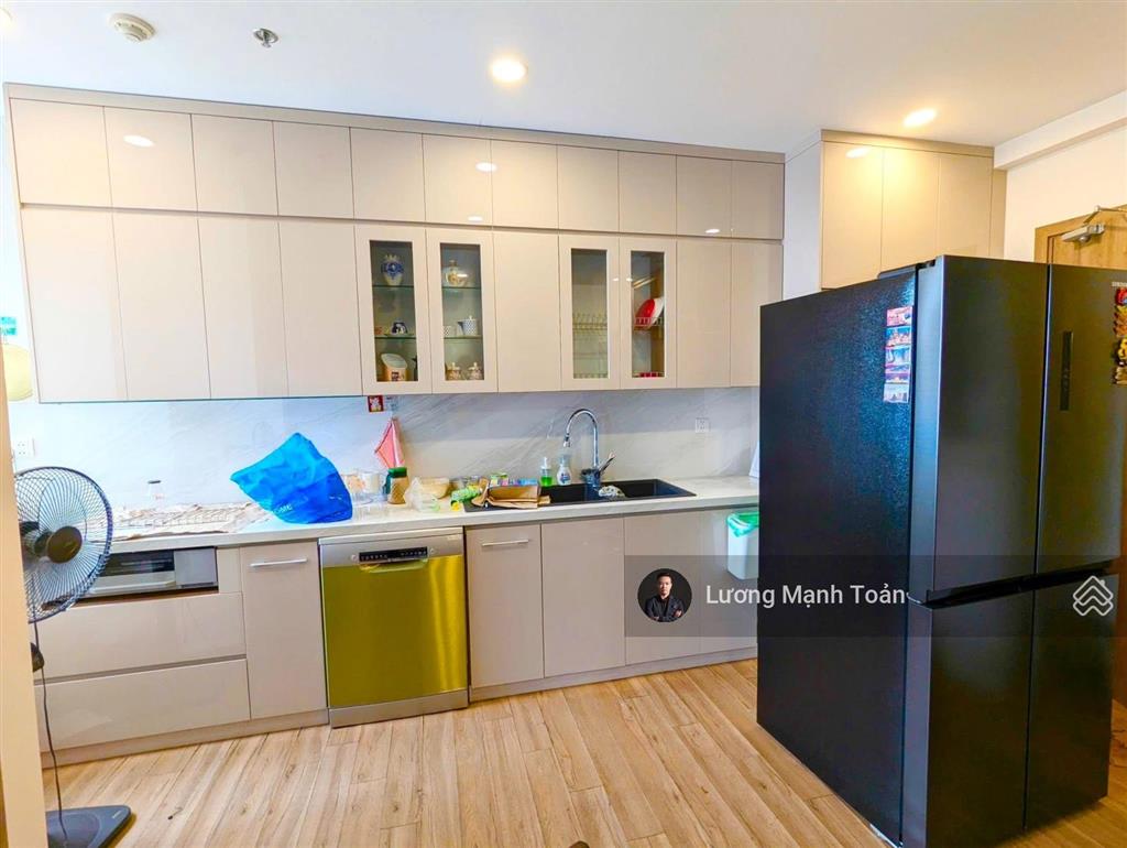 Bán chung cư cao cấp full nội thất toà sky oasis ecopark hưng yên dt84m2 3pn2wc có thể ở được ngay