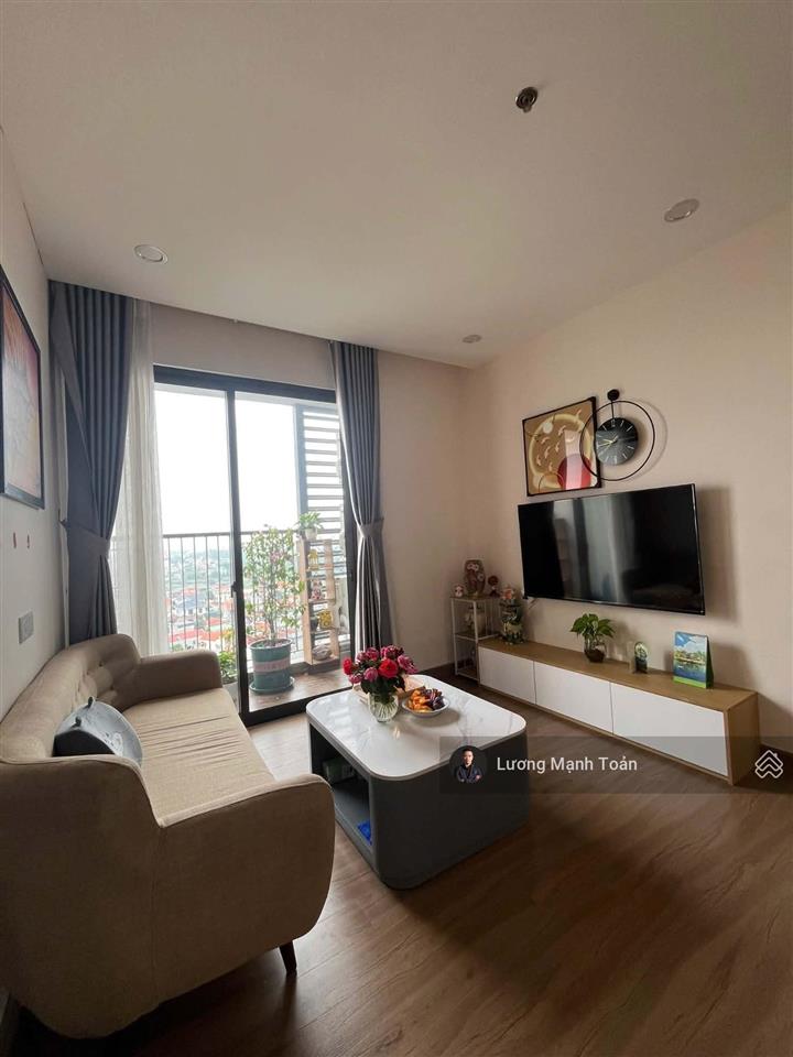 Chung cư sky oasis ecopark dt 68m2, 2pn, 2wc view sông hồng full nội thất cần bán ngay trong tháng