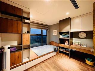 Bán căn hộ chung cư 152m2 có thang máy riêng full nội thất tại aquabay khu đô thị ecopark hưng yên