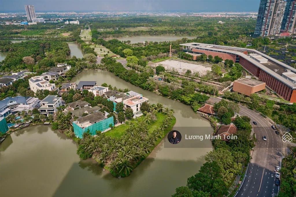 Bán căn hộ chung cư 76m2 view biệt thự đảo tại sky forest ecopark hoàn thiện siêu đẹp sân vườn rộng