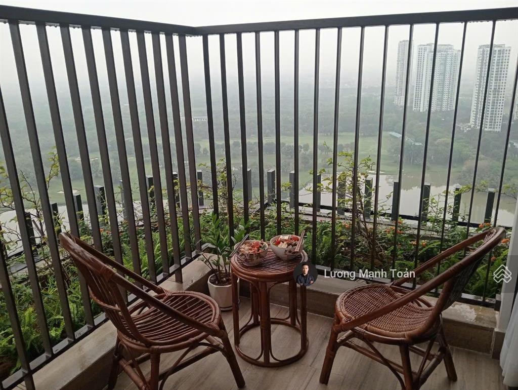 Cần bán căn hộ 3pn tại swan lake onsen ecopark view hồ thiên nga, giá tốt dt 89m² đầy đủ nội thất