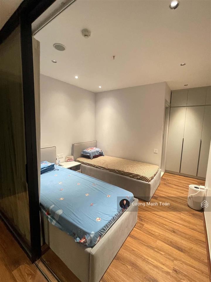 Căn hộ 2 tầng cao cấp sky villa dt 110m2 tại swanlake ecopark hoàn thiện đẹp full nội thất sẵn sổ
