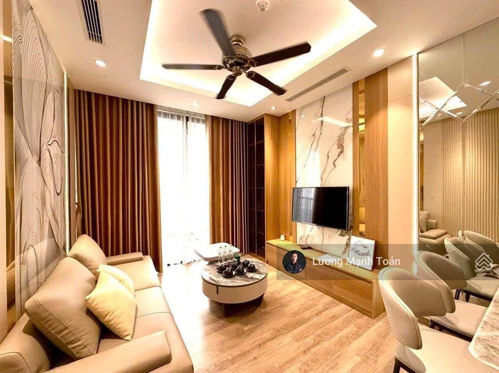 Bán căn hộ cao cấp the landmark ecopark dt 86m2, 3pn, 2wc căn góc view thoáng hoàn thiện full đồ